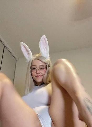 Victoria, 23 Caucasian/White female escort, Brandon